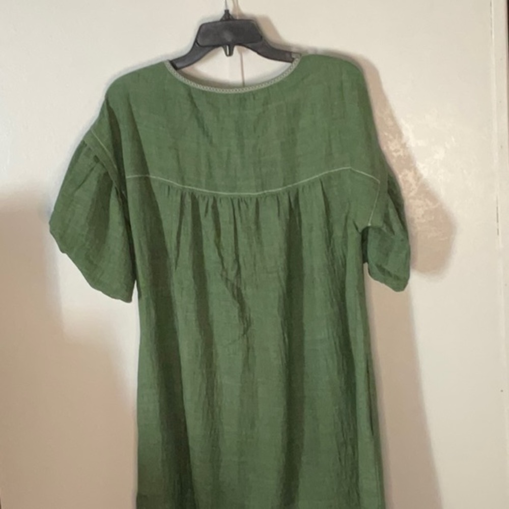 Max Studio Green Puff Sleeve Dress - Picture 6 of 12